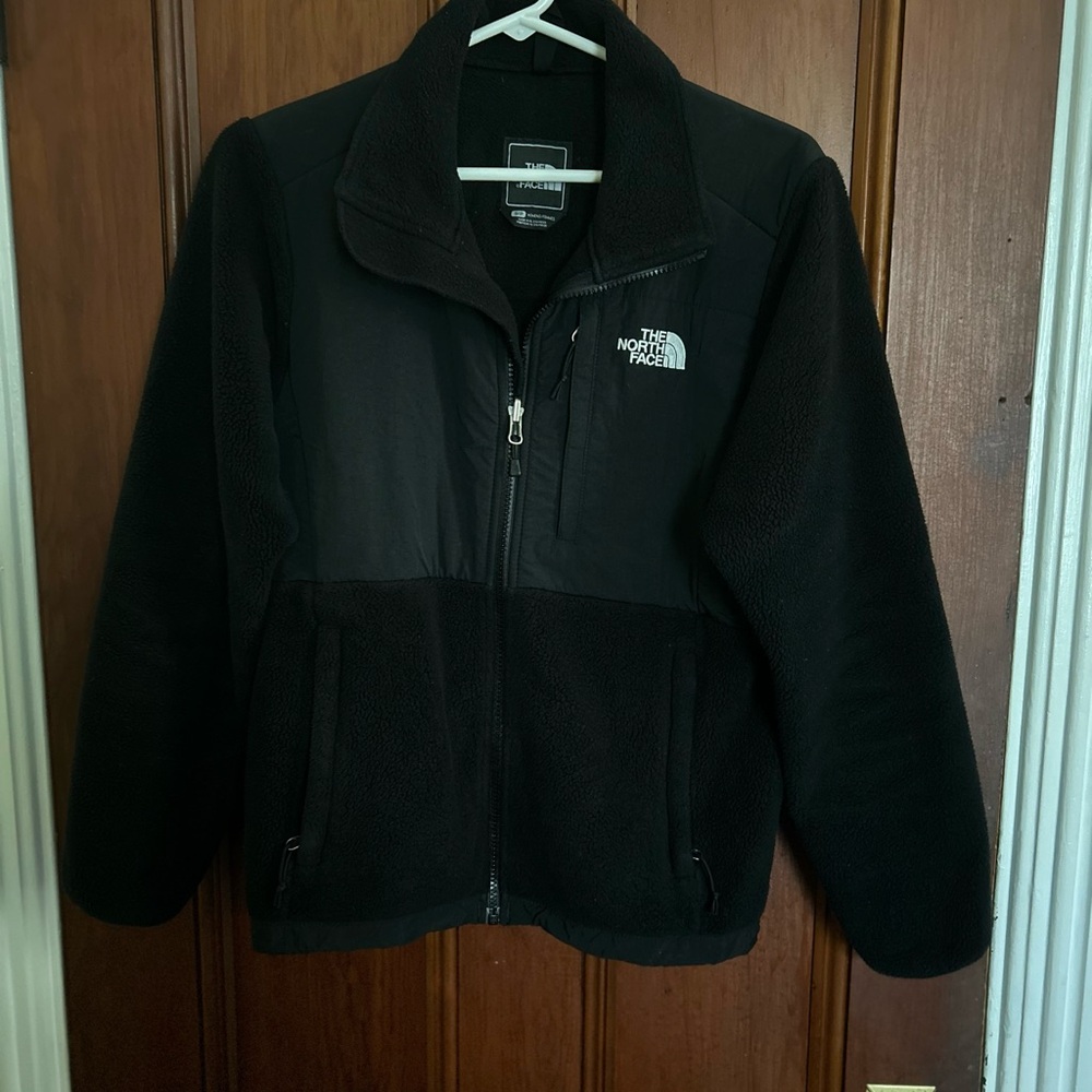 Women’s Northface jacket